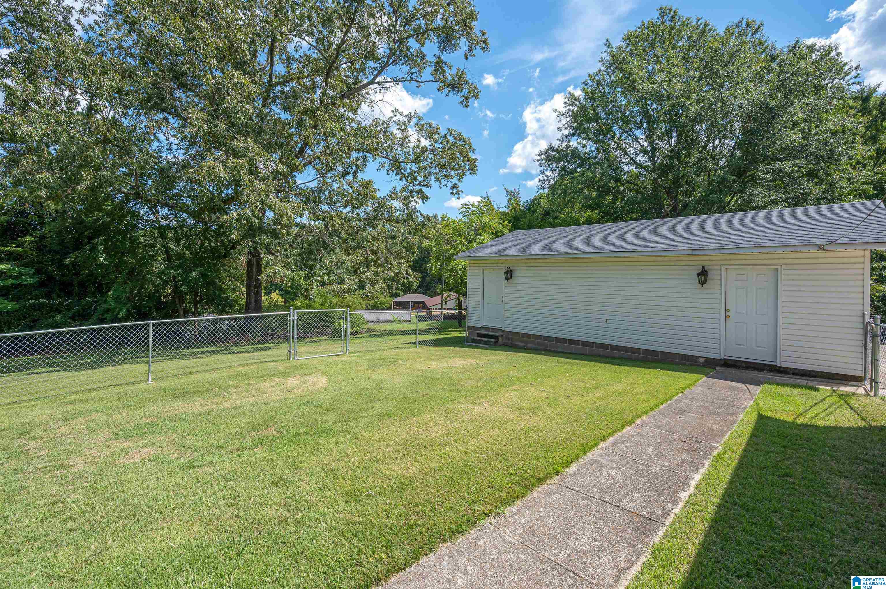 6907 G & H Road Bessemer, AL 35022 - Photo 35 of 44