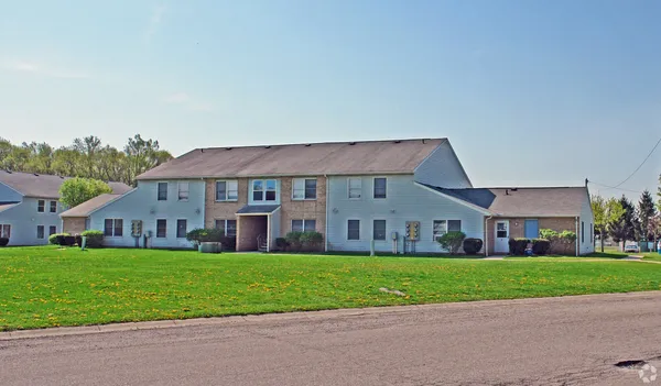 $725 | 204 Brubaker Drive, New Carlisle, OH 45344
