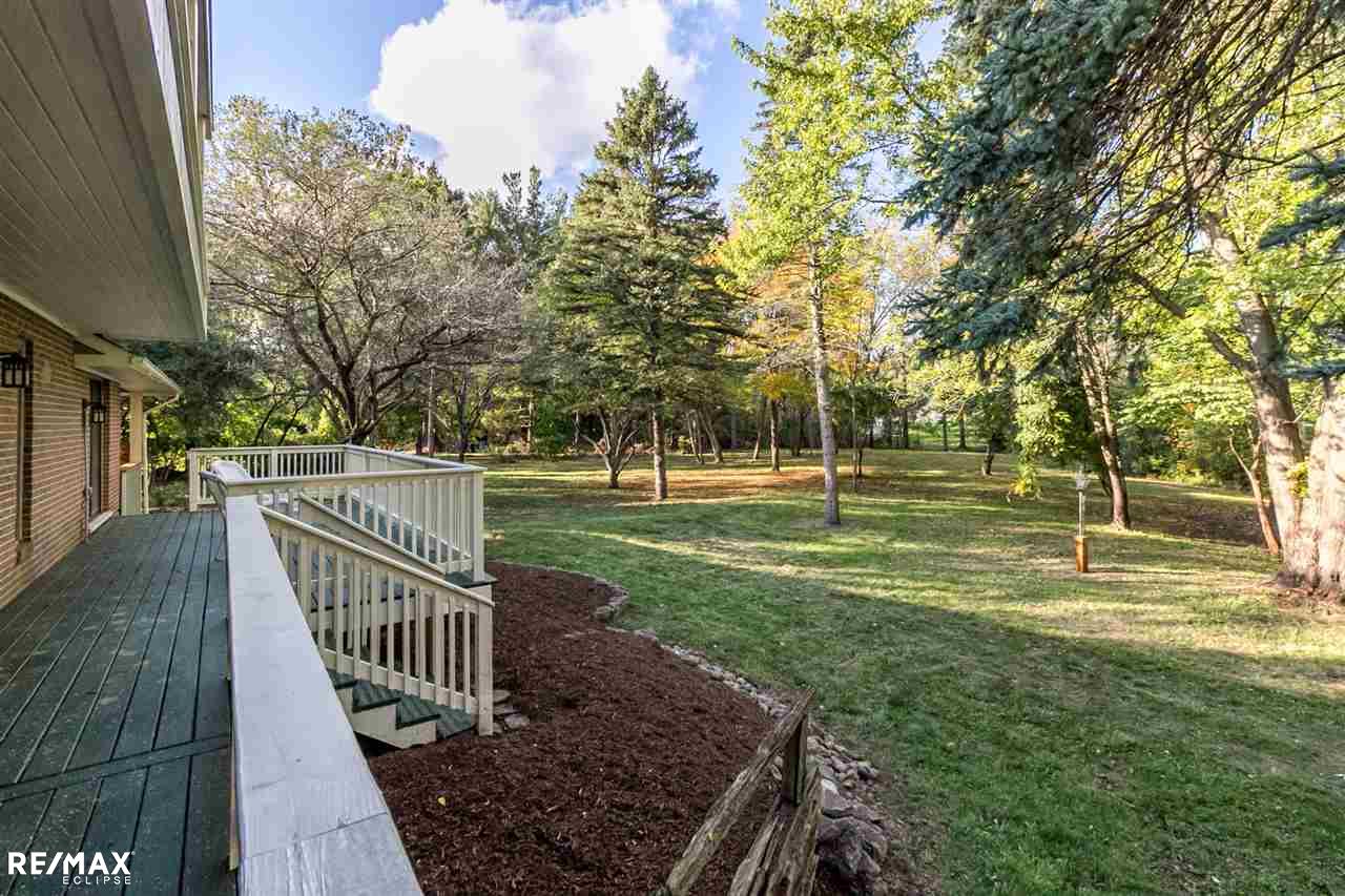 156 Shadywood Road Rochester Hills, MI 48307 - Photo 34 of 43