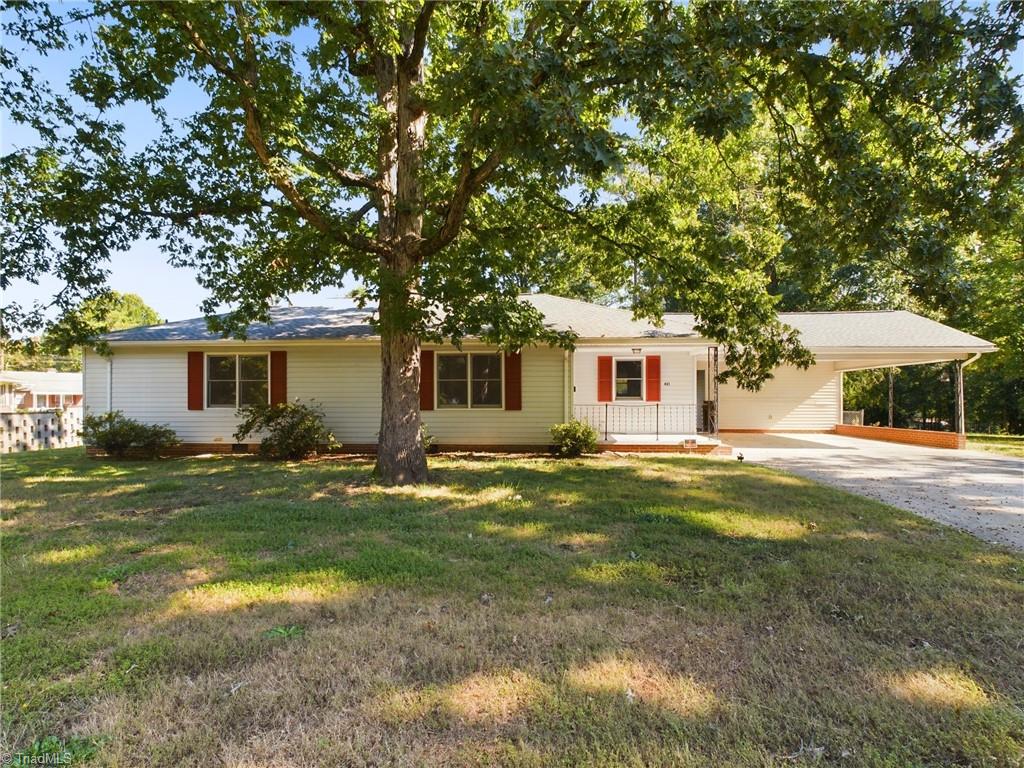 421 Fairgrove Road Thomasville, NC 27360 - Photo 1 of 22 Gallery Image 1