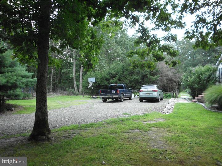59 Bozarthtown Road Tabernacle, NJ 08088 - Photo 5 of 23 Driveway