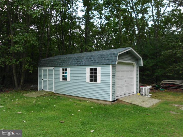 59 Bozarthtown Road Tabernacle, NJ 08088 - Photo 6 of 23 Garage