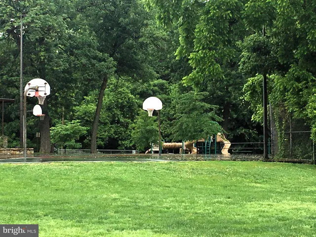 $2,250 | 2100 North Scott Street, Unit 101, Arlington, VA 22209