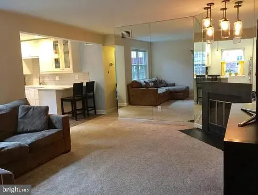 $2,250 | 2100 North Scott Street, Unit 101, Arlington, VA 22209