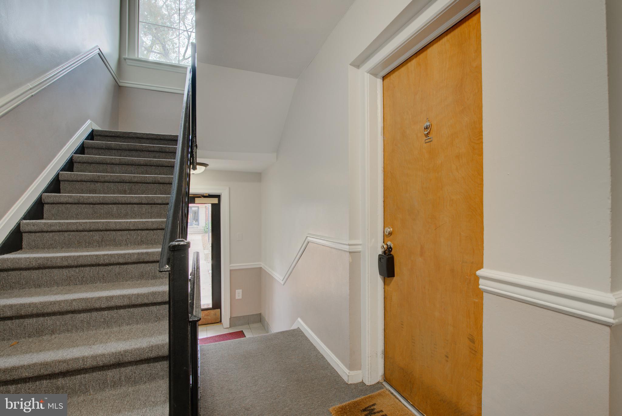 2100 North Scott Street, Unit 101 Arlington, VA 22209 - Photo 3 of 23