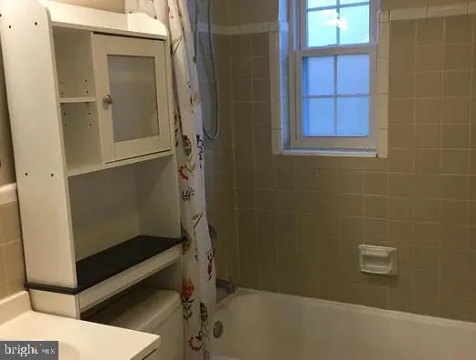 $2,250 | 2100 North Scott Street, Unit 101, Arlington, VA 22209