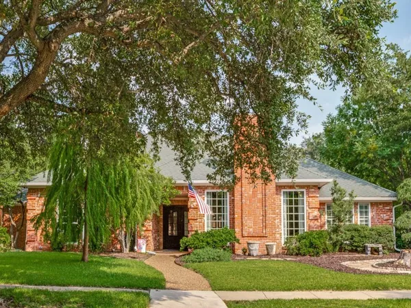 $699,000 | 6700 Ishnala Trail, Plano, TX 75023
