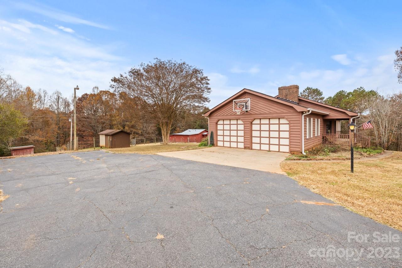 6015 Beam Lumber Road Vale, NC 28168 - Photo 3 of 34 Gallery Image 3