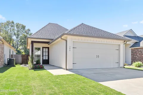 $248,000 | 209 Twin Meadow Lane, Lafayette, LA 70508