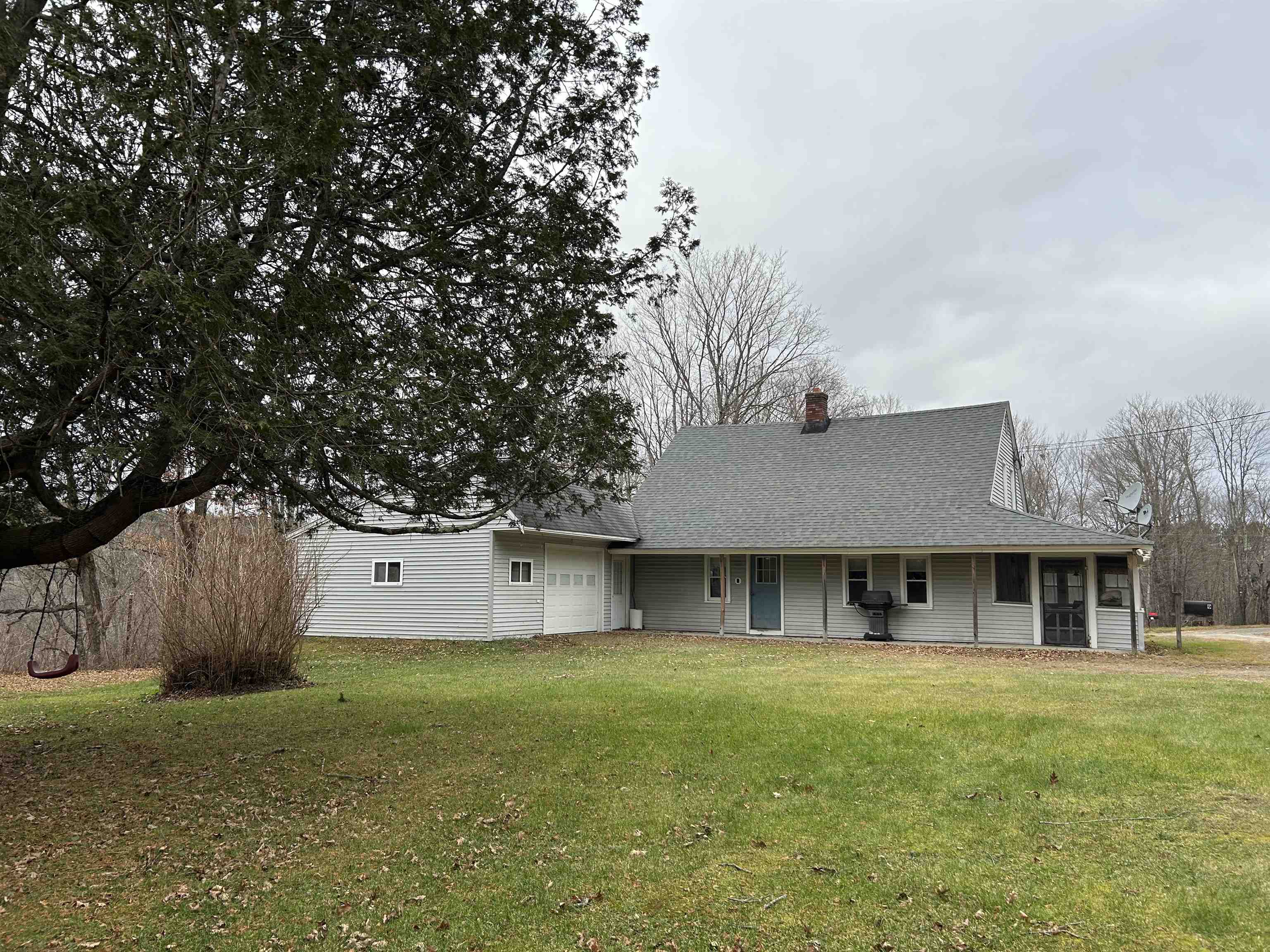 9 Fuller Road Stratford, NH 03590 - Photo 1 of 46