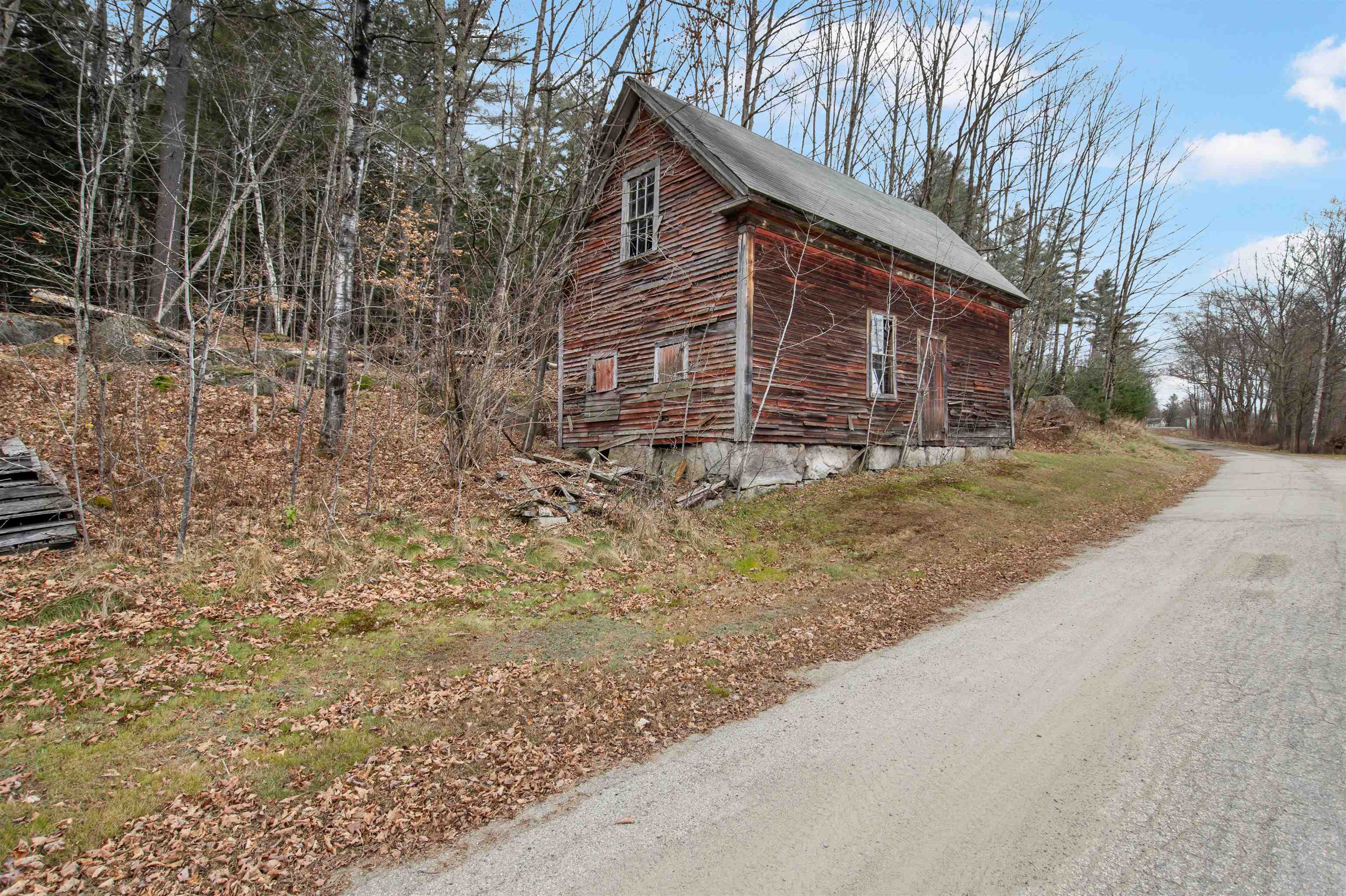 9 Fuller Road Stratford, NH 03590 - Photo 13 of 46