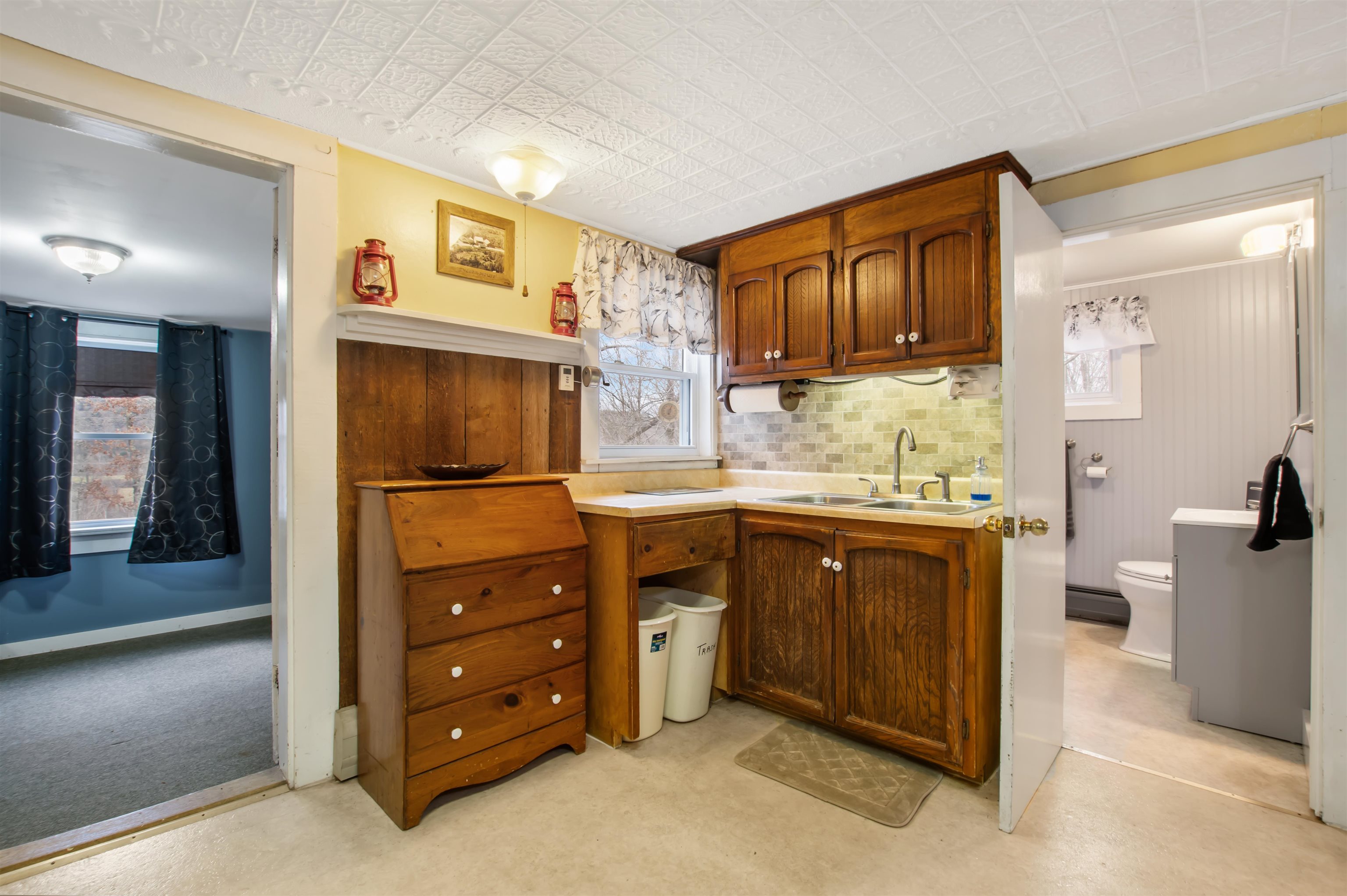 9 Fuller Road Stratford, NH 03590 - Photo 21 of 46