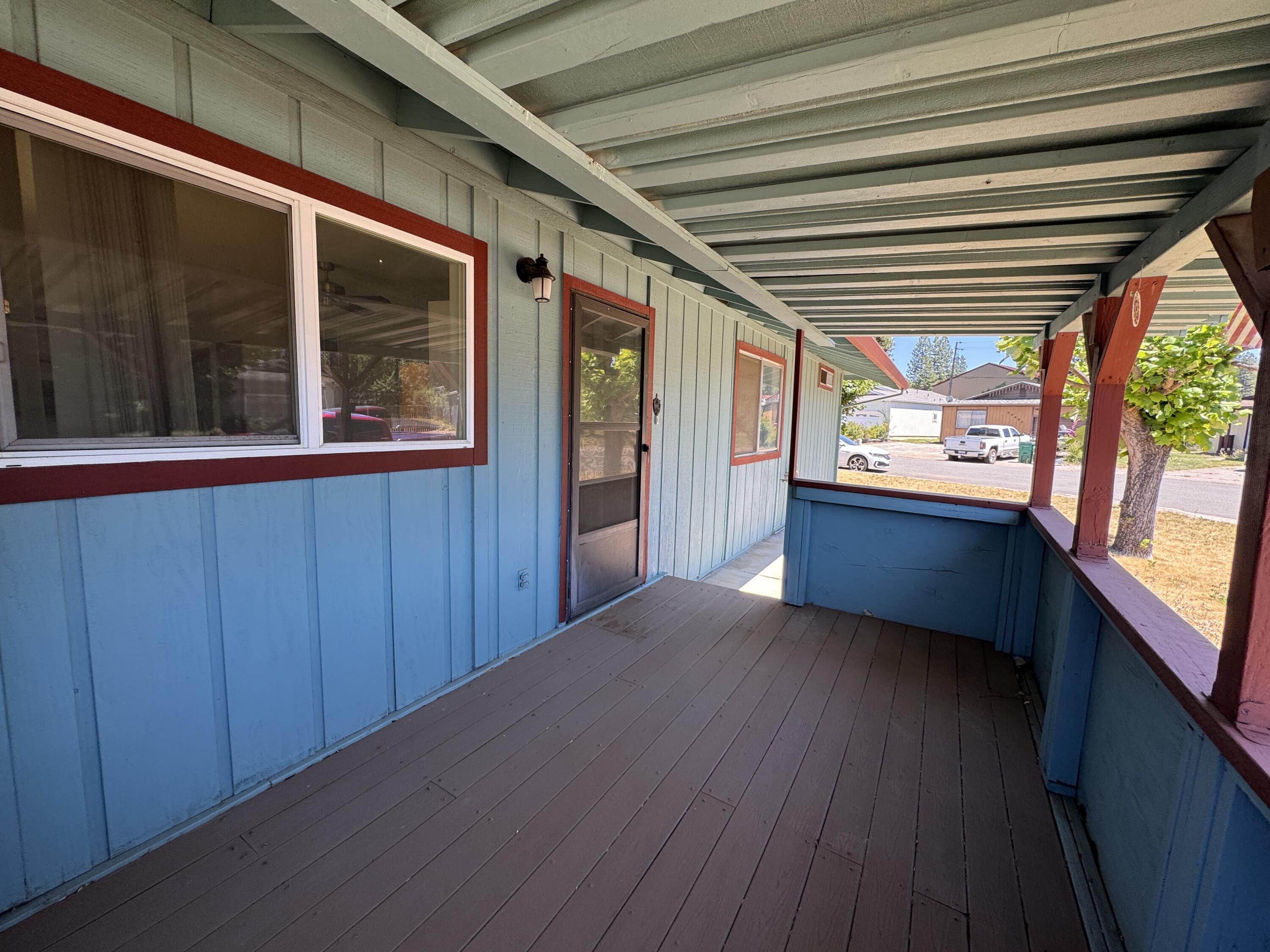 20694 Roff Way Burney, CA 96013 - Photo 5 of 31 20260708_203710586_iOS