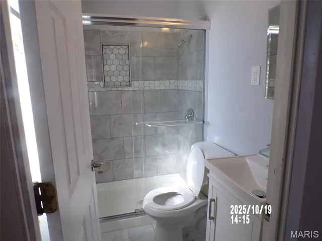 $258,000 | 4348 Vandals Drive, Florissant, MO 63033