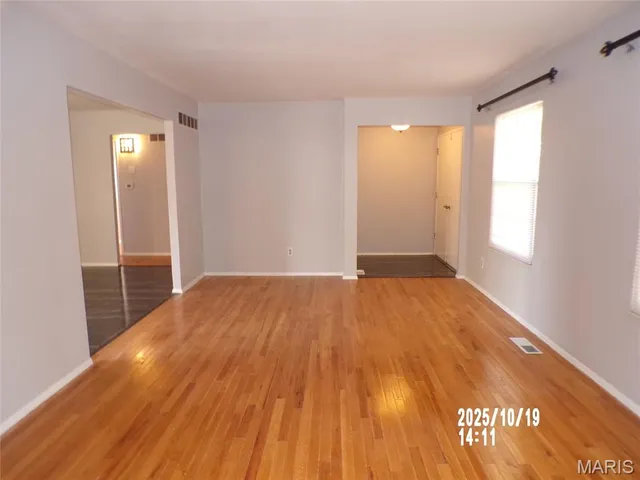 $258,000 | 4348 Vandals Drive, Florissant, MO 63033