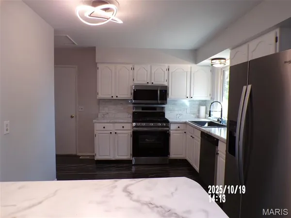 $248,000 | 4348 Vandals Drive, Florissant, MO 63033
