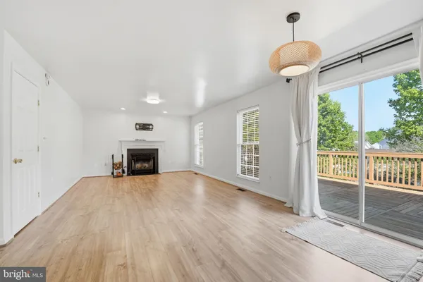$3,300 | 11 St Marks Court, Stafford, VA 22556