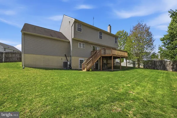 $3,300 | 11 St Marks Court, Stafford, VA 22556