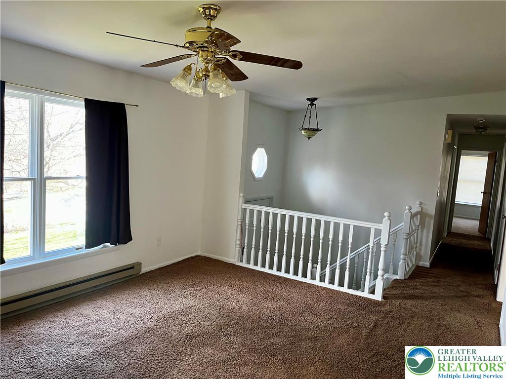 4733 Hillside Road Coplay, PA 18037 - Photo 4 of 18 Living Room