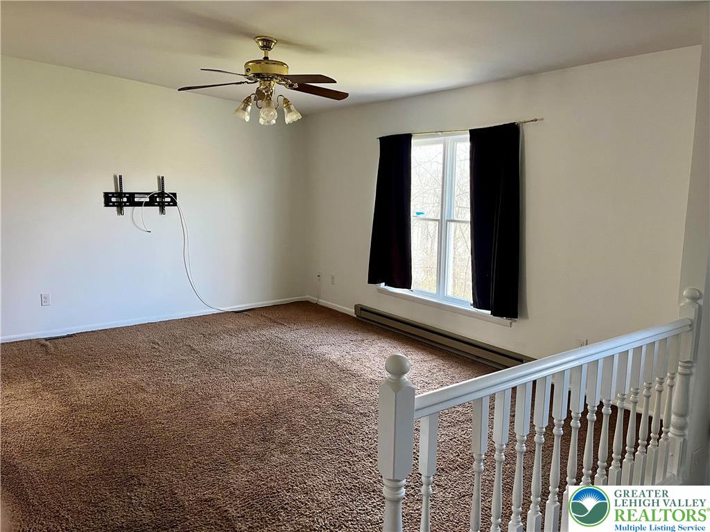 4733 Hillside Road Coplay, PA 18037 - Photo 5 of 18 Living Room