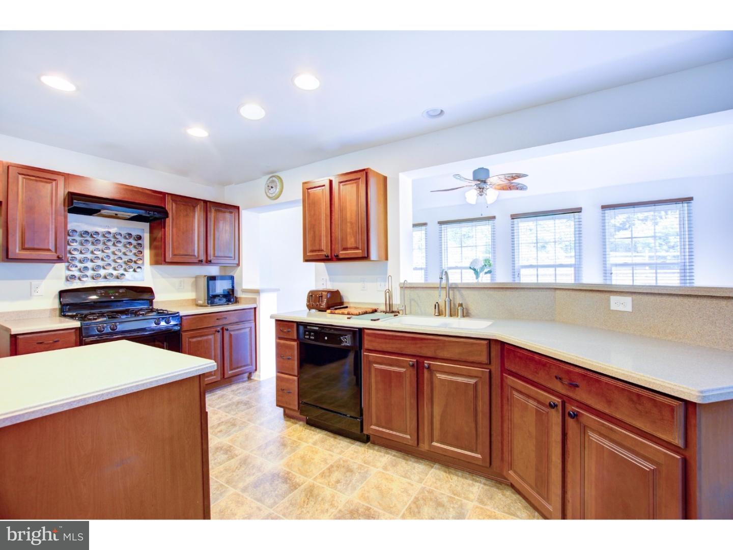 634 Sligo Road Avondale, PA 19311 - Photo 9 of 25 Kitchen