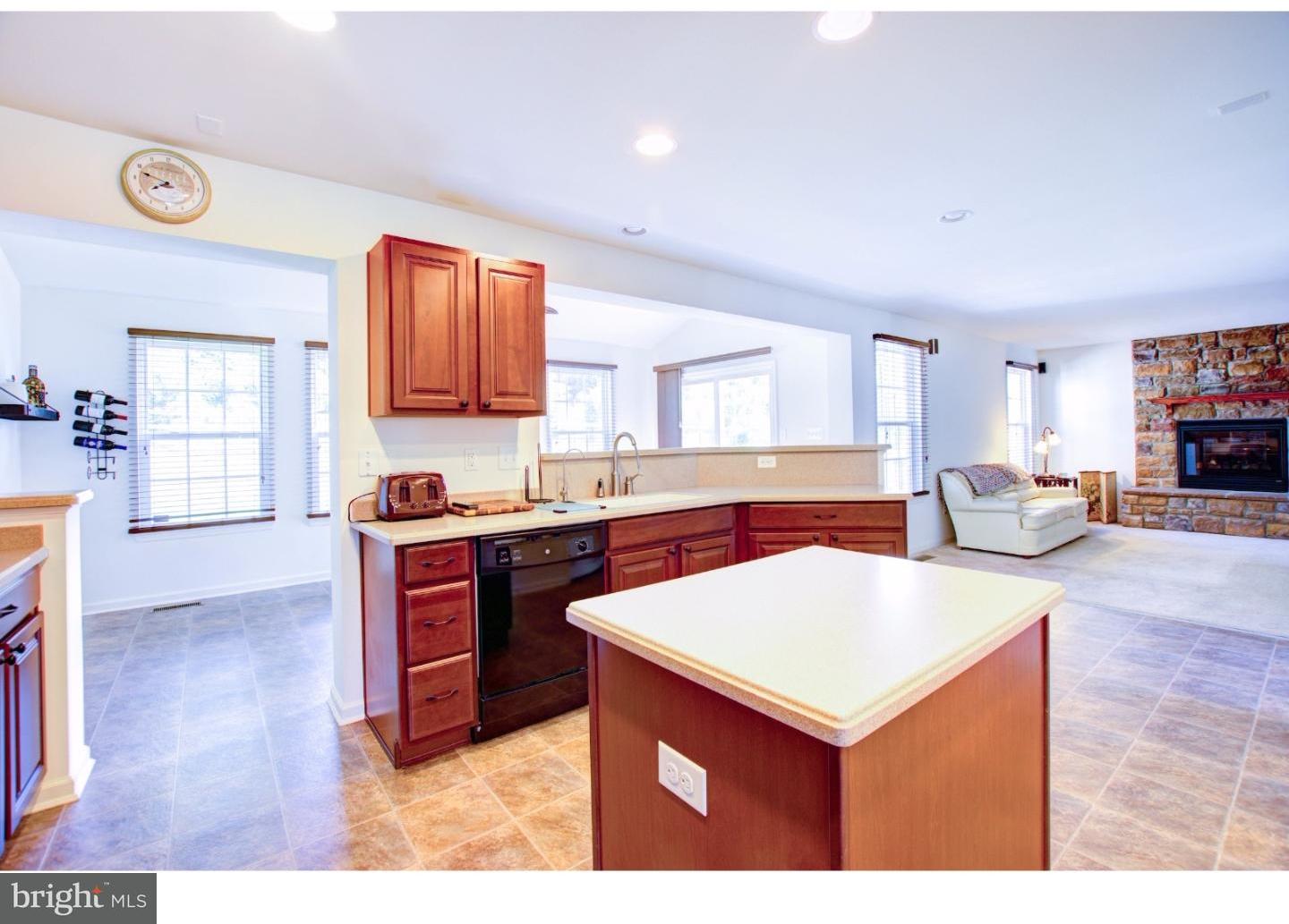 634 Sligo Road Avondale, PA 19311 - Photo 10 of 25 Kitchen