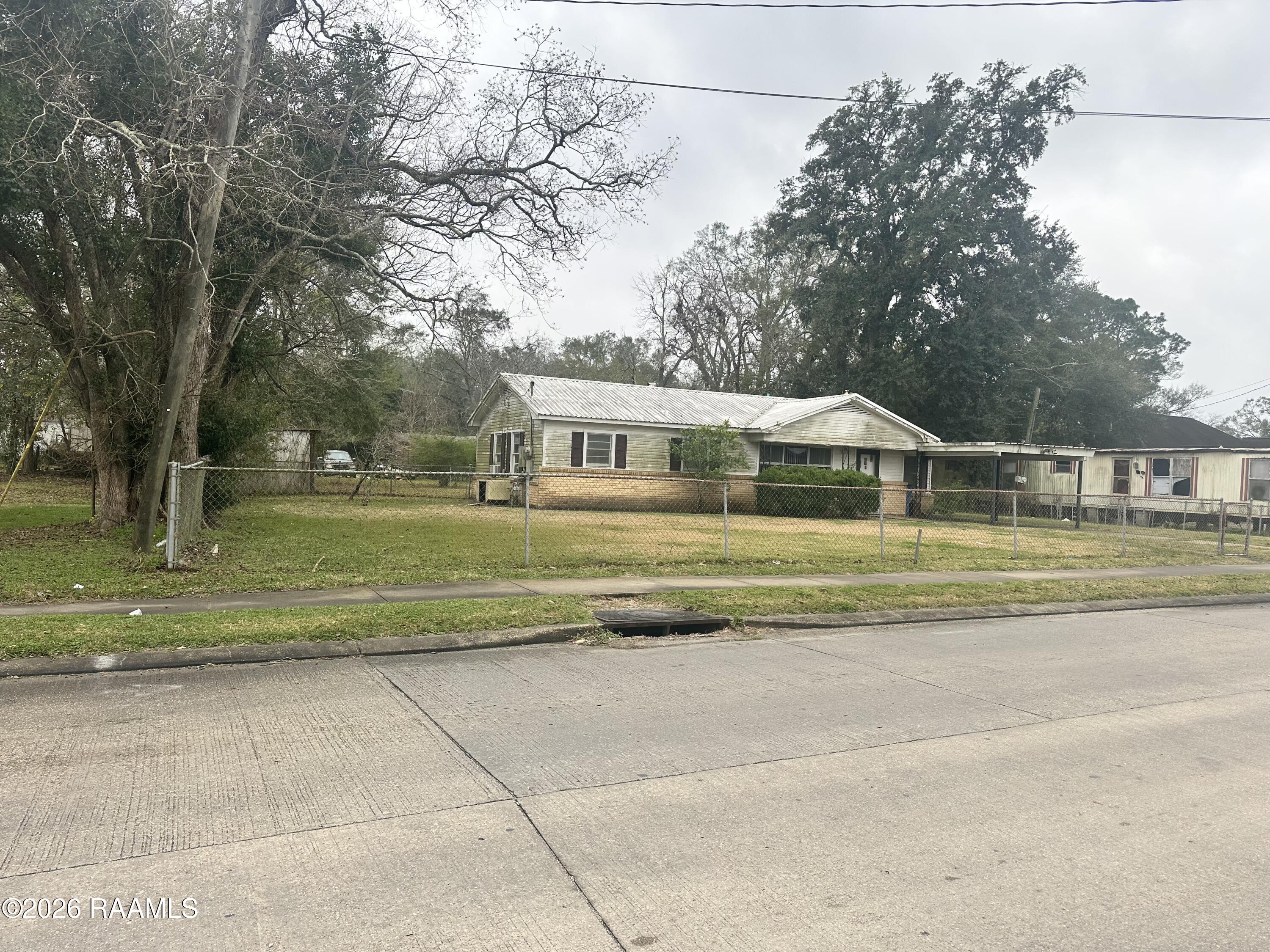 213 Martin Luther King Jr Street Baldwin, LA 70514 - Photo 2 of 23 IMG_3337
