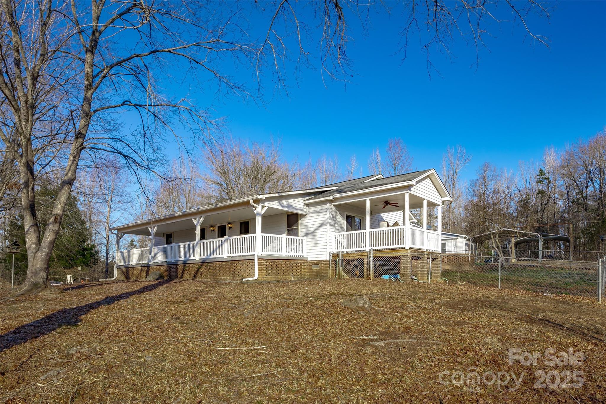 2212 Waterfront Road Liberty Hill, SC 29074 - Photo 2 of 47 Gallery Image 2