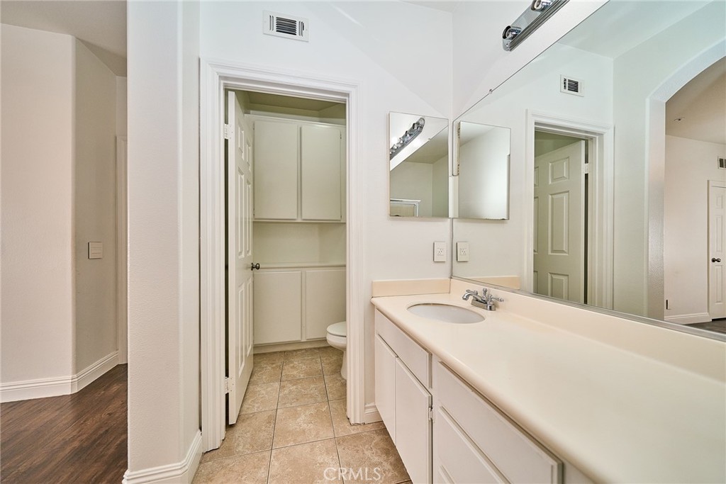 441 Ridgeway Irvine, CA 92620 - Photo 26 of 47