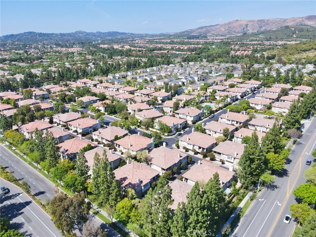 441 Ridgeway Irvine, CA 92620 - Photo 45 of 47