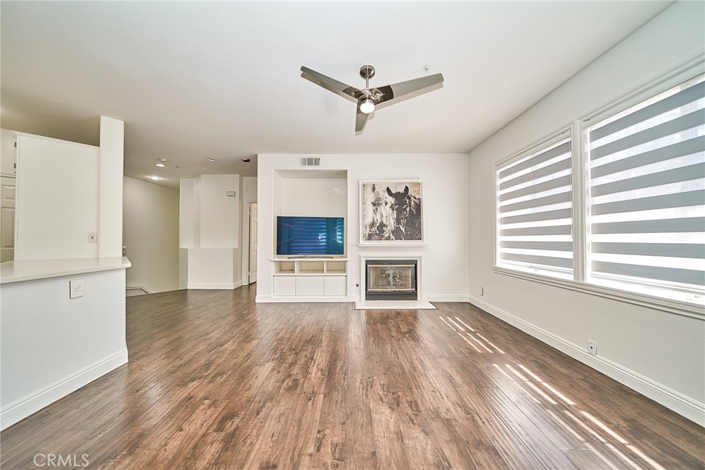 441 Ridgeway Irvine, CA 92620 - Photo 6 of 47