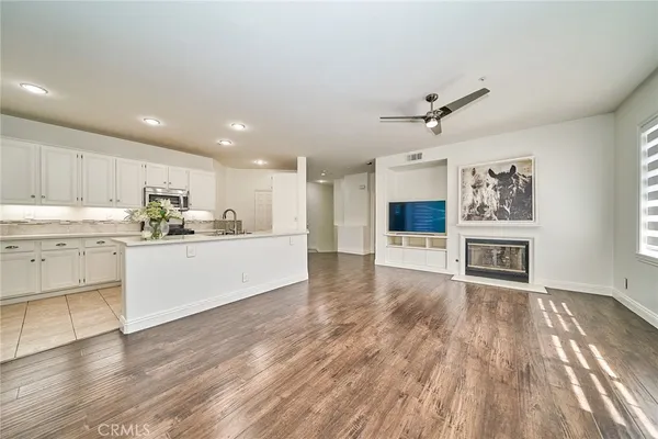 $3,700 | 441 Ridgeway, Irvine, CA 92620