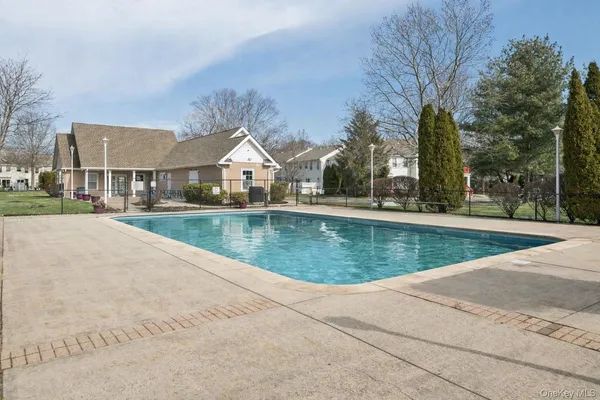 $540,000 | 4 Commodore Circle, Port Jefferson Station, NY 11776