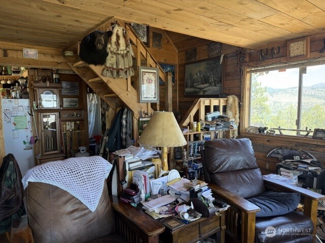 132 West Cayuse Mountain Road Tonasket, WA 98855 - Photo 6 of 29