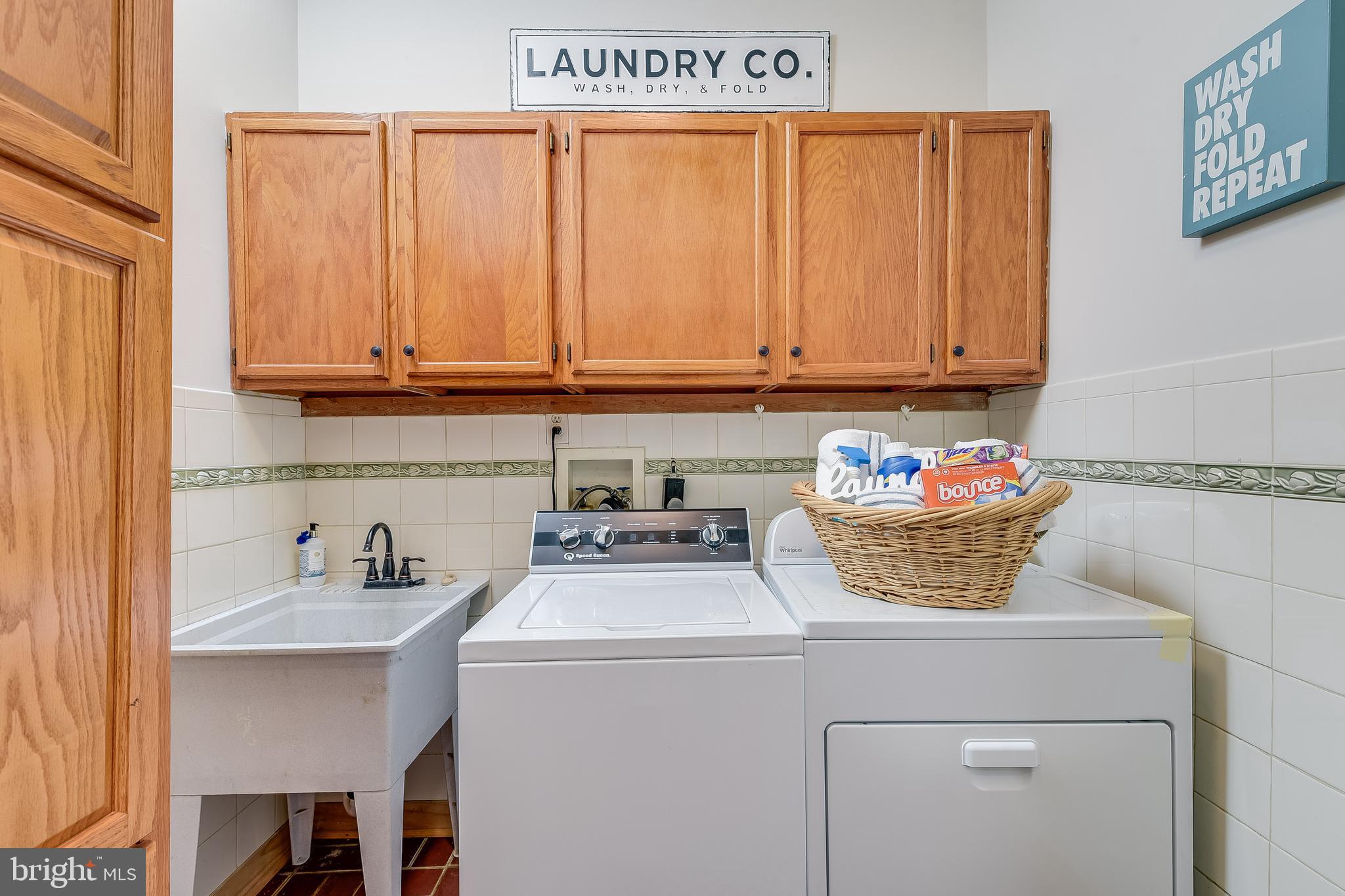 1270 Dorothy Road Crownsville, MD 21032 - Photo 28 of 58 Laundry w/utility sink & ample storage off Office