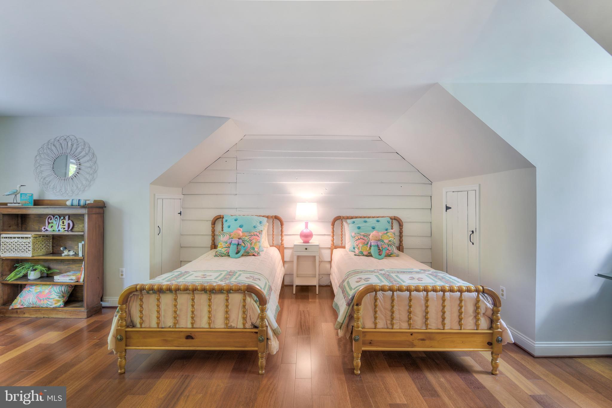 1270 Dorothy Road Crownsville, MD 21032 - Photo 42 of 58 Bedroom 4 oversized with architectural roof