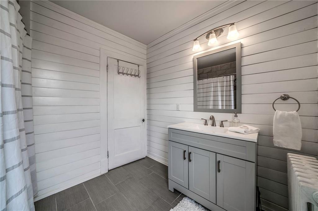 235 Greydon Avenue McKees Rocks, PA 15136 - Photo 16 of 25 Gallery Image 16