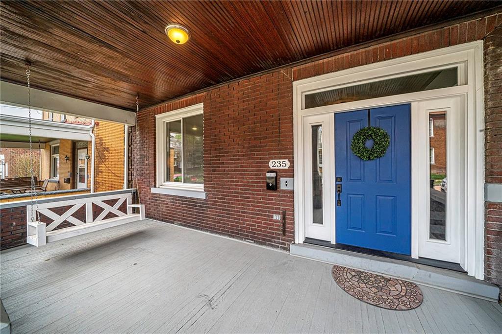235 Greydon Avenue McKees Rocks, PA 15136 - Photo 2 of 25 Gallery Image 2