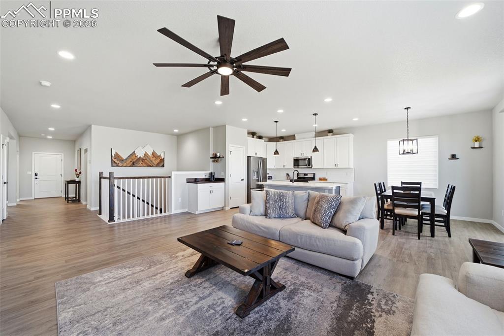 22180 Cattlemen Run Calhan, CO 80808 - Photo 4 of 47