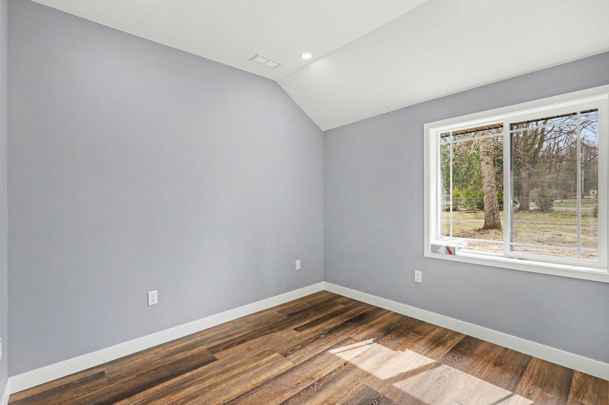 908 Grove Street Pullman, MI 49450 - Photo 14 of 31 006_file_5681