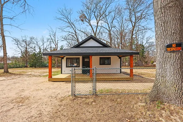 $398,000 | 908 Grove Street, Pullman, MI 49450