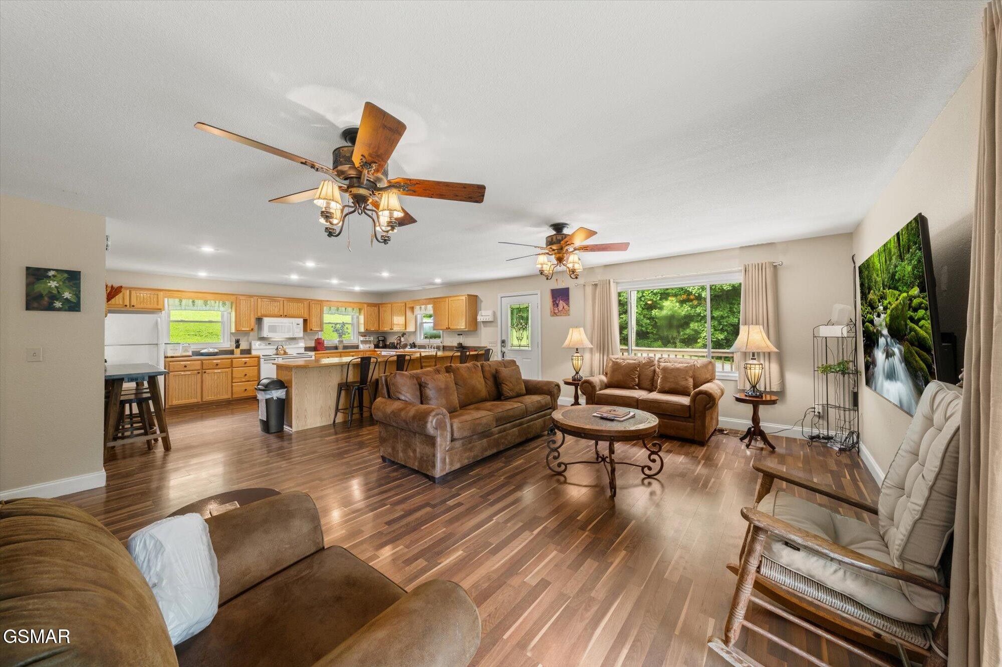 2205 Starkeytown Road Pigeon Forge, TN 37862 - Photo 15 of 34 Gallery Image 15