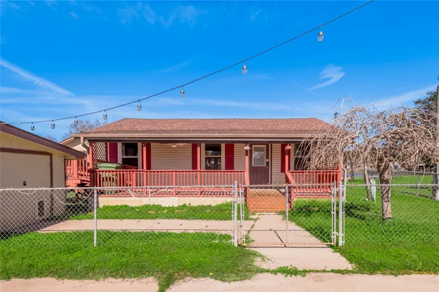 $149,900 | 53 Lakeview Drive, Huntsville, TX 77320