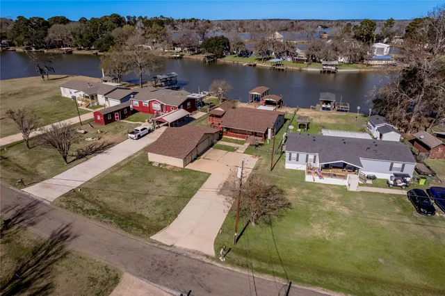 $149,900 | 53 Lakeview Drive, Huntsville, TX 77320