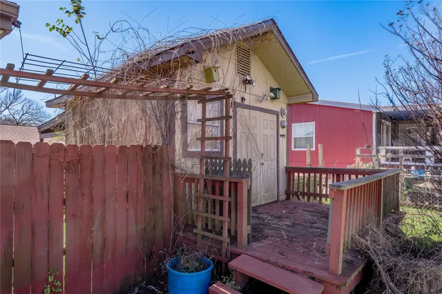 $149,900 | 53 Lakeview Drive, Huntsville, TX 77320