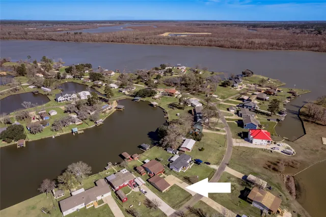 $149,900 | 53 Lakeview Drive, Huntsville, TX 77320