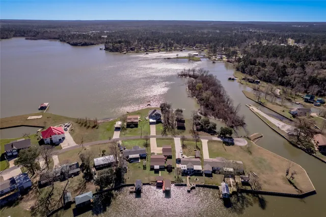 $149,900 | 53 Lakeview Drive, Huntsville, TX 77320