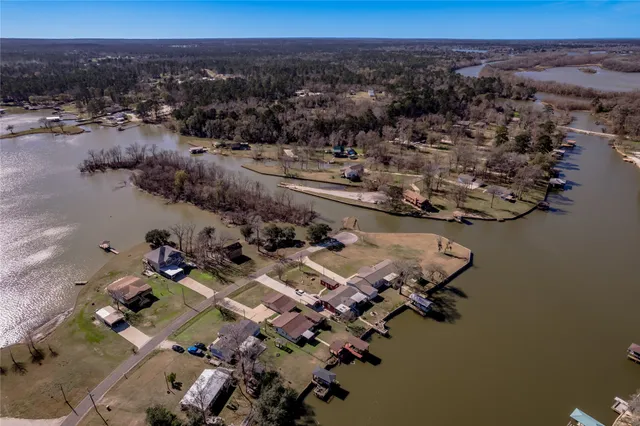 $149,900 | 53 Lakeview Drive, Huntsville, TX 77320