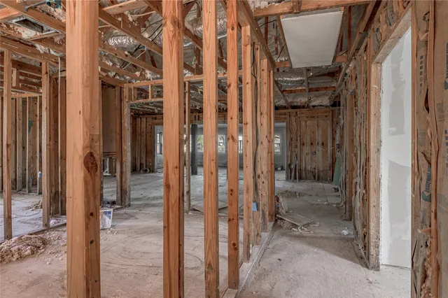 $149,900 | 53 Lakeview Drive, Huntsville, TX 77320