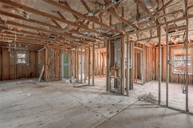 $149,900 | 53 Lakeview Drive, Huntsville, TX 77320